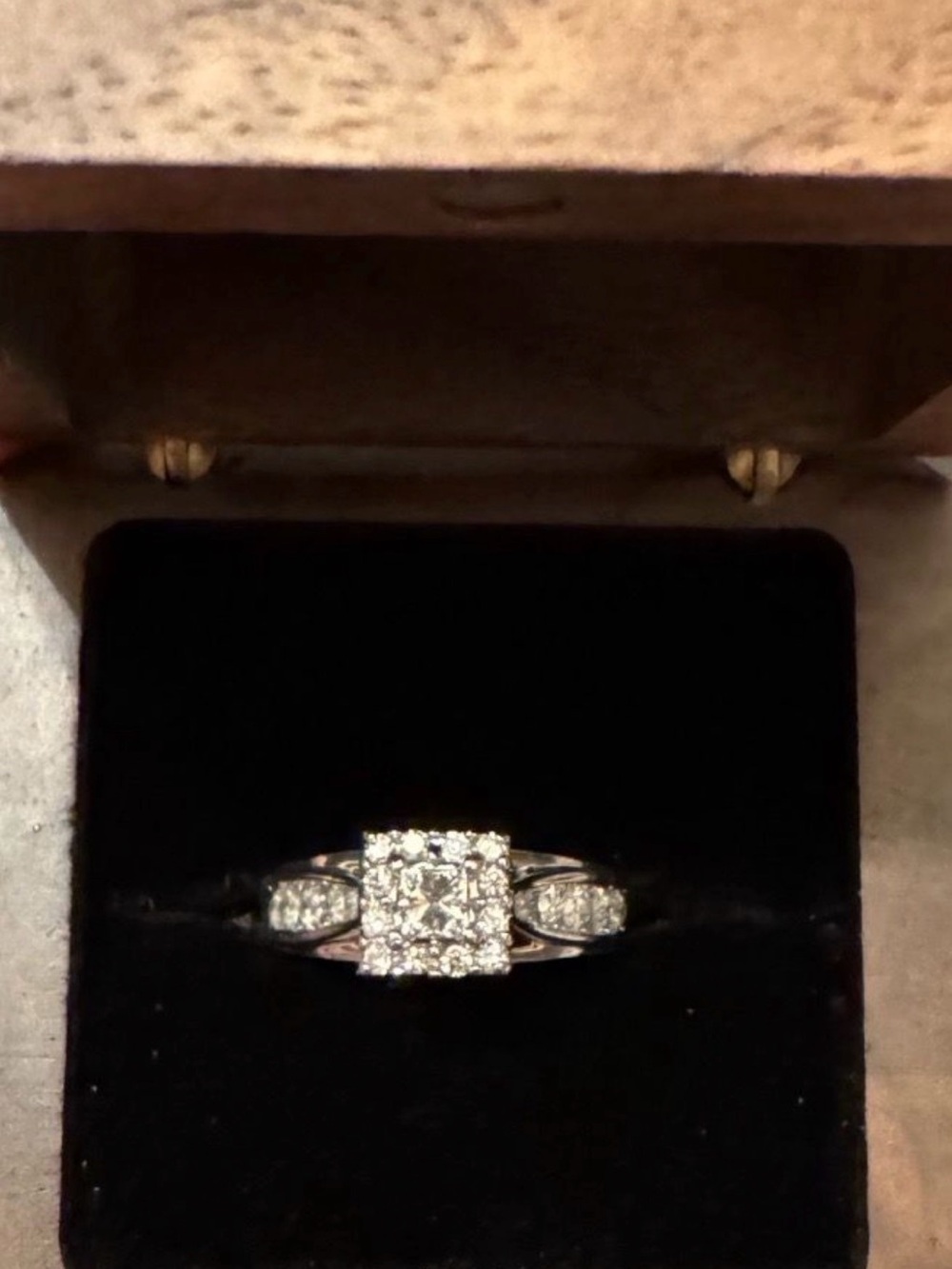 Kay Jewelers White Gold Diamond Halo Cluster Ring